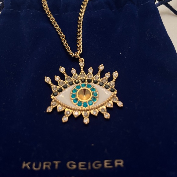 Kurt Geiger Gold & Teal Eye Pendant Necklace (Like New But Missing Enamel Pupil) - Picture 4 of 8